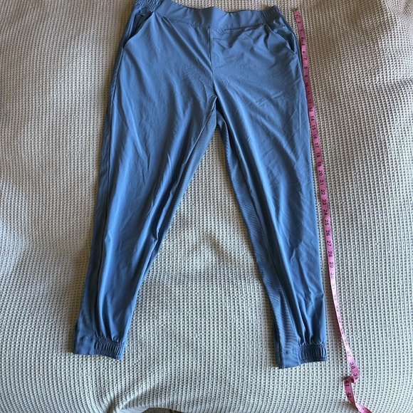 Athleta Brooklyn Joggers - Picture 2 of 9